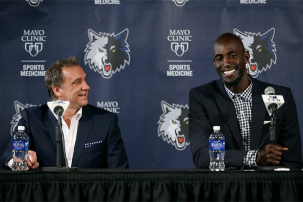 41岁罗本已成为职业板网球手，拥有3个积分世界排名第1980位