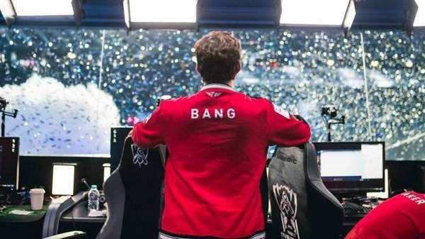 基恩：很乐意看到埃迪-豪执教曼联，他年轻并且经验丰富